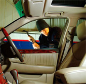 13.05.2013 -     , Mazda  Mitsubishi